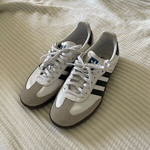 Adidas Samba